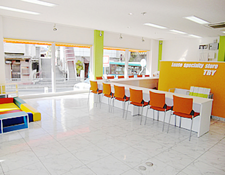 �s���Y�������m